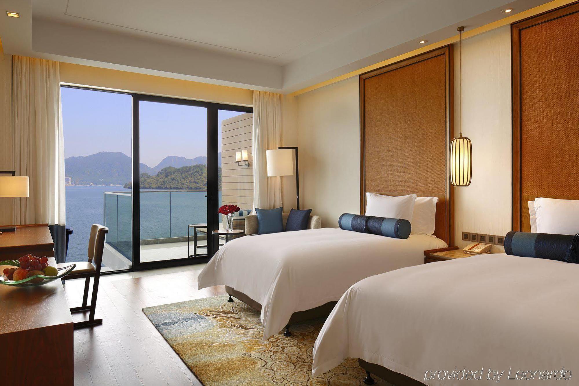 Crowne Plaza Huangshan Taiping Lake, An Ihg Hotel Exteriér fotografie