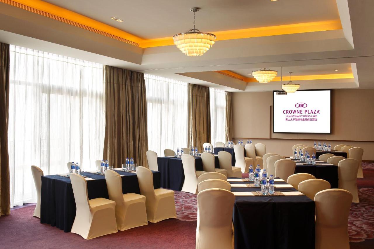 Crowne Plaza Huangshan Taiping Lake, An Ihg Hotel Exteriér fotografie
